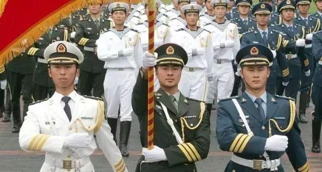 解放軍最新款軍服，技術革新與軍事力量的象征，解放軍最新款軍服，技術革新與軍事力量的標志