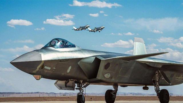 殲-21戰機介紹，未來空中力量的璀璨明珠，殲-21戰機，未來空中力量的璀璨明珠介紹
