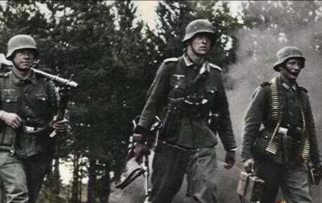 五大軍種與七大兵種，深度解析中國國防力量，深度解析中國國防力量，五大軍種與七大兵種概覽
