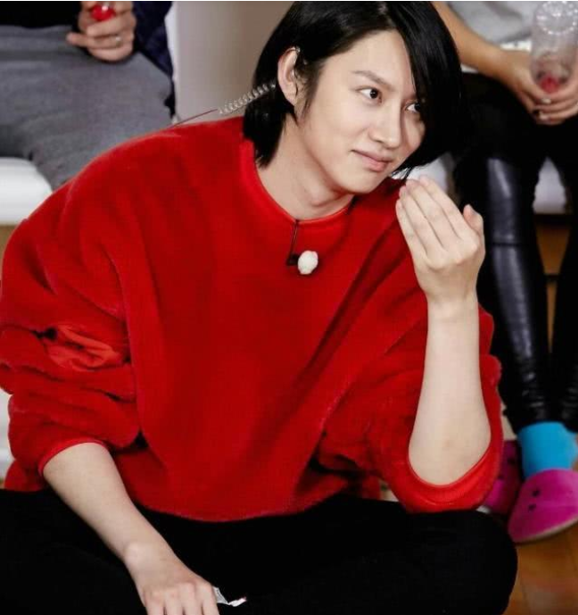 登上韓國熱搜榜的中國藝人，跨界影響力與文化的交融，中國藝人的跨界影響力與文化的交融，登上韓國熱搜榜的矚目之旅