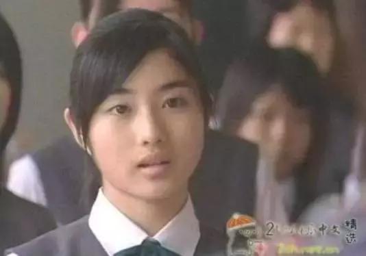 女明星都整過容嗎，深度探討與理解，女明星整容現象的深度探討與理解