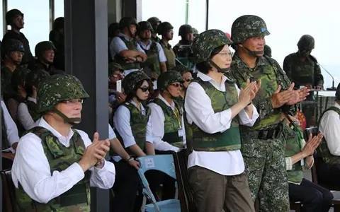 凌晨臺(tái)海突然行動(dòng),深度解析背后的原因與意義,凌晨臺(tái)海行動(dòng)揭秘,背后原因與意義深度解析