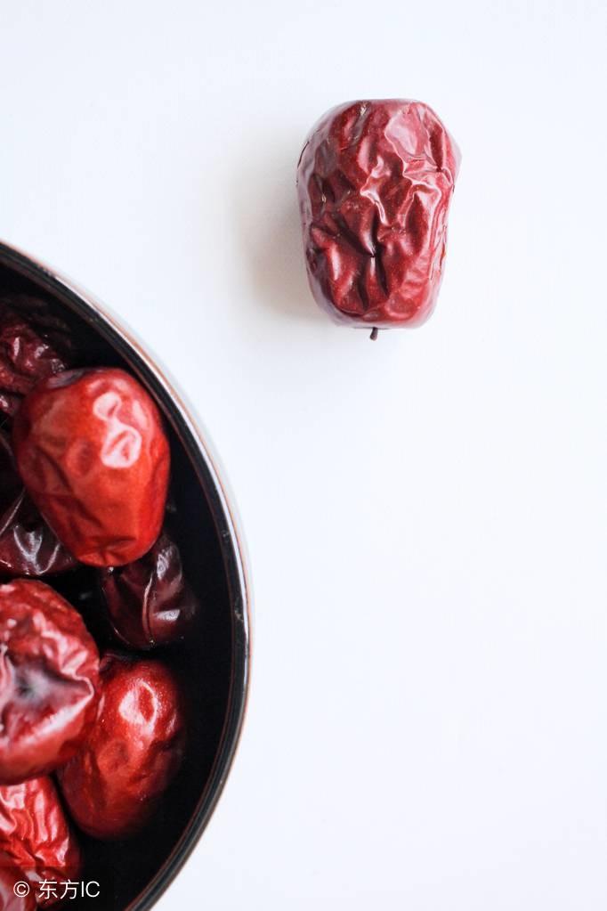 月經量太多止血小妙招，原因、應對與日常保健全解析，月經量過多止血技巧及日常保健全解析，原因與應對方法