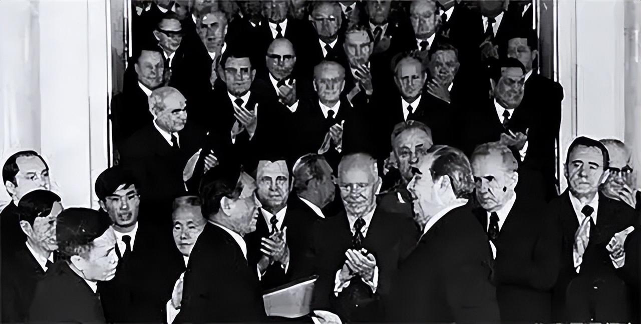 蘇聯九艘航母去向揭秘,歷史背后的故事,蘇聯九艘航母去向揭秘,歷史背后的故事探秘