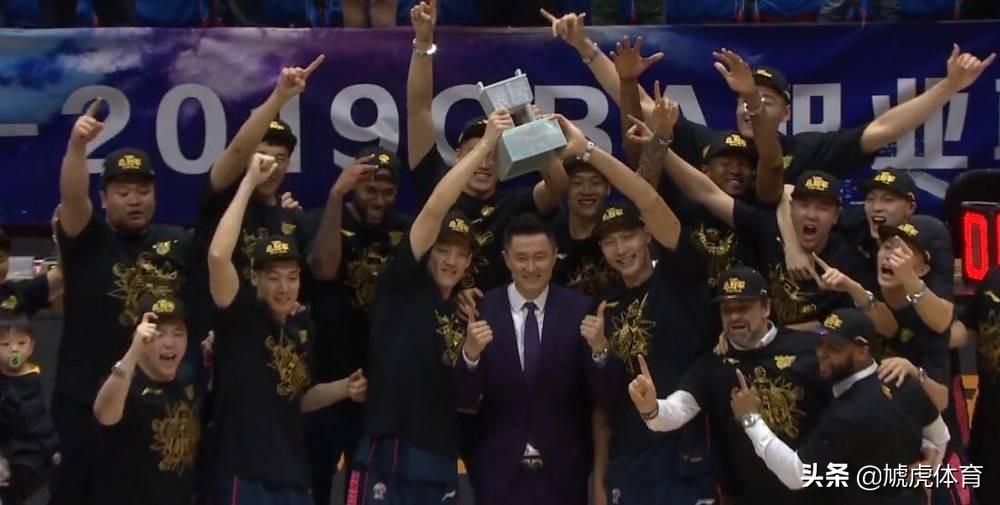 王中王四肖精準(zhǔn)選一肖，揭秘預(yù)測(cè)技巧與策略，揭秘王中王四肖精準(zhǔn)選一肖預(yù)測(cè)技巧與策略