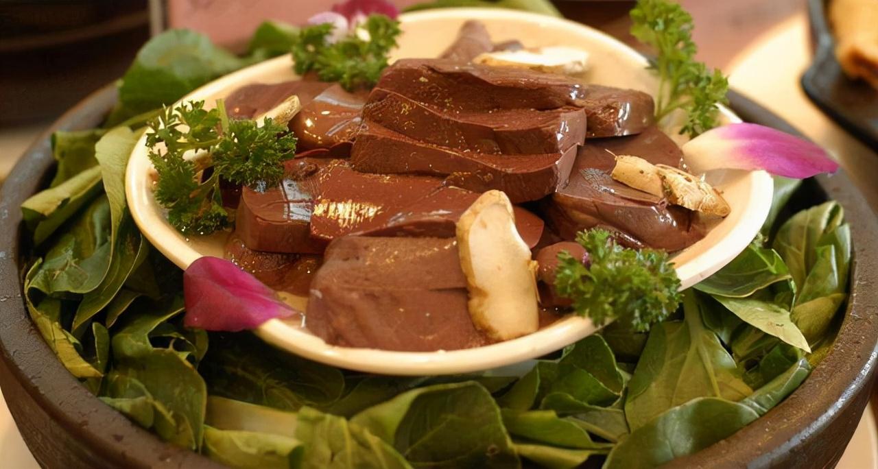 如何通過一個簡單的動作快速緩解便秘,實現順暢排便,簡單動作助您快速緩解便秘,實現順暢排便