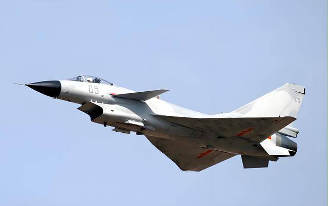 殲-10D交付中國,揭示其重要性及未來展望,殲-10D交付中國,揭示其戰略意義及未來展望