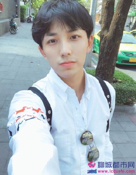 白百合個(gè)人資料簡(jiǎn)介,白百合個(gè)人簡(jiǎn)介