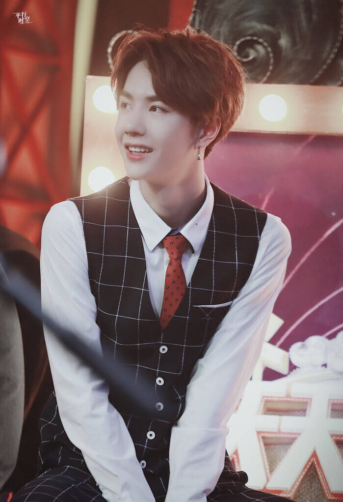 王中王一肖中特家婆,深度解讀背后的故事與奧秘,王中王一肖背后的故事與奧秘深度解讀