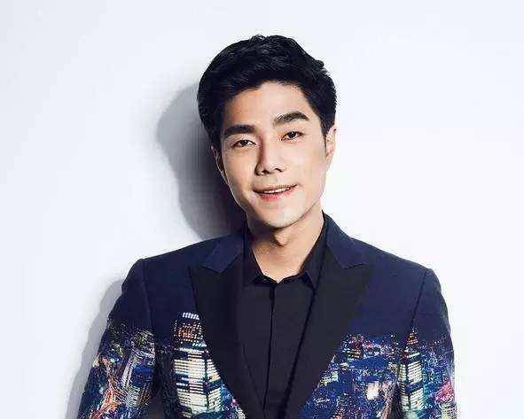 袁成杰為何不火,深度解析其現象背后的原因,袁成杰現象背后的原因深度解析,為何未能走紅?