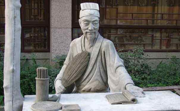 劉伯溫比喻一生肖,智慧之光的象征,劉伯溫的智慧象征生肖——智慧之光的引領者