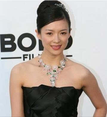 章子怡個(gè)人詳細(xì)資料簡(jiǎn)介,章子怡個(gè)人簡(jiǎn)介資料大揭秘