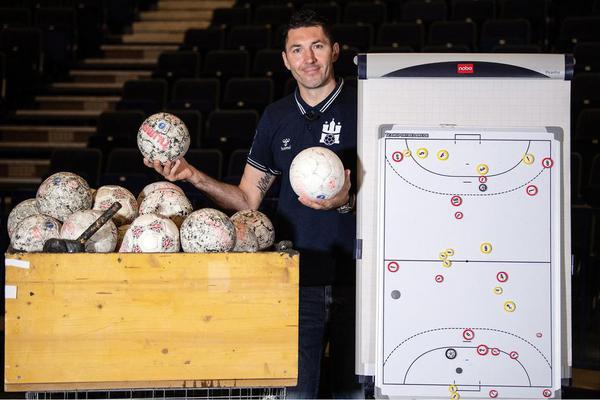 揭秘劉伯溫,王中王與生肖傳奇,揭秘劉伯溫,王中王與生肖傳奇之謎